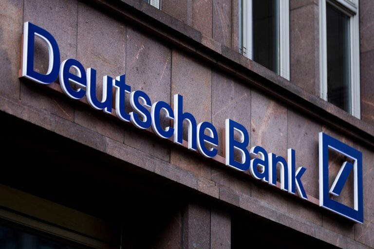 Deutsche Bank Careers 2024: Hiring Front End Developer (Analyst) | CTC 18 LPA – Apply Soon!