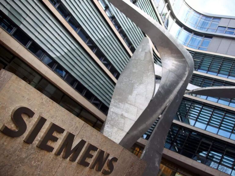 Siemens Hiring Graduate Engineer Trainee