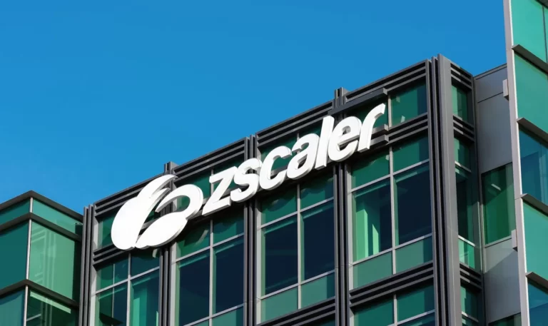 Zscaler Hiring Associate Data Engineer