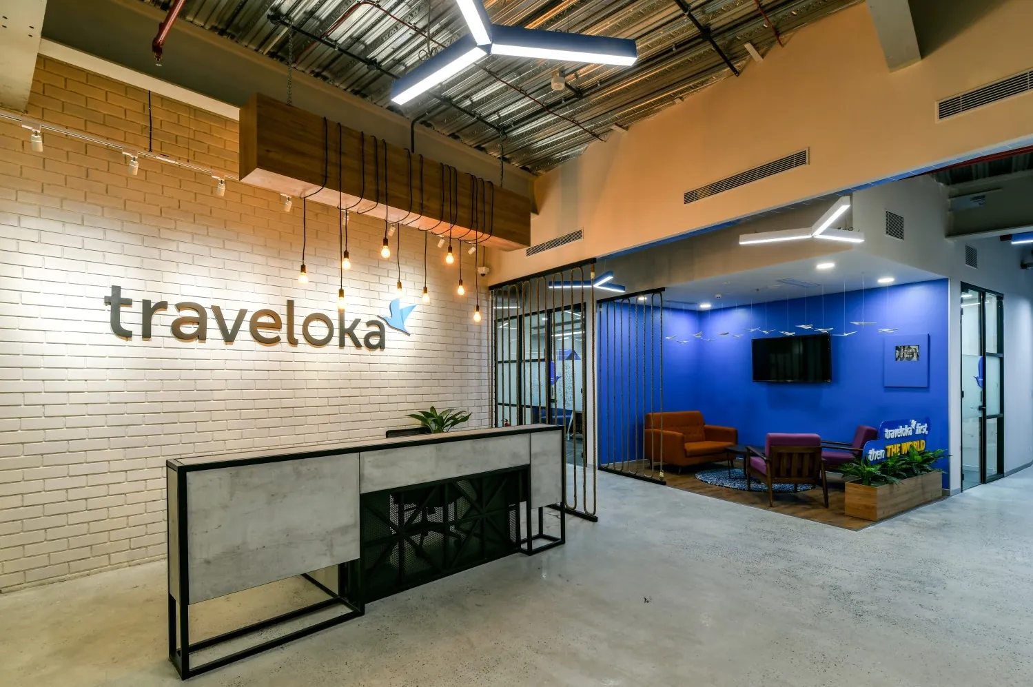 Traveloka Hiring Software Engineer